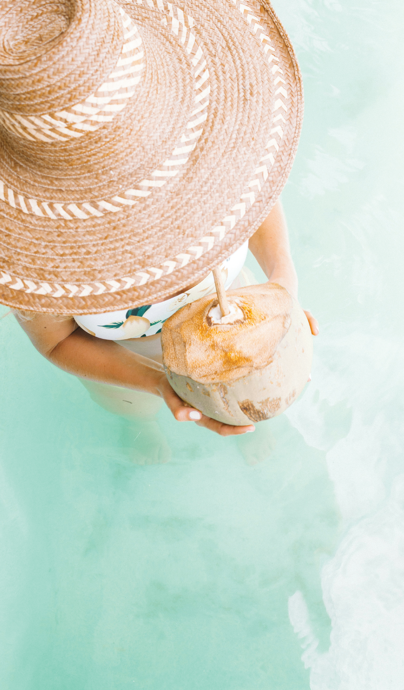 drink – Roatan Sotheby’s International Realty