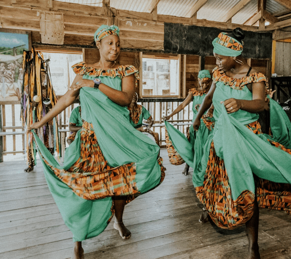 dance – Roatan Sotheby’s International Realty