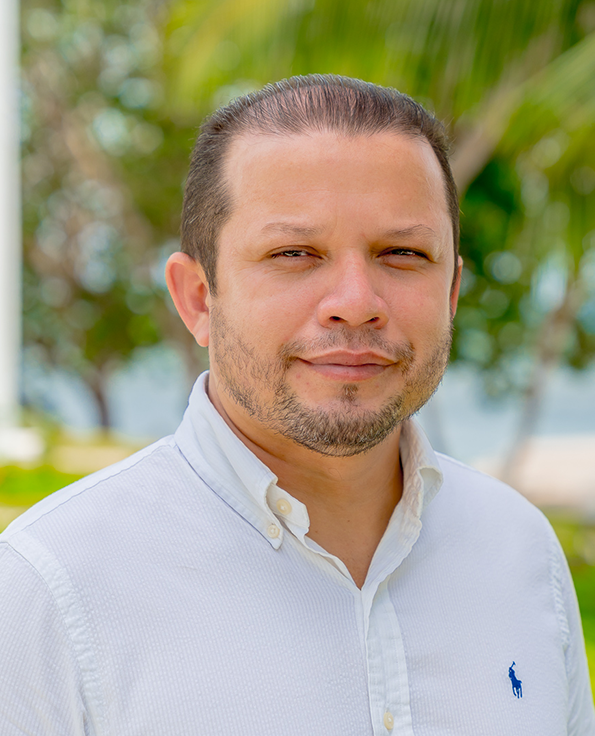 Carlos Lopez Agent